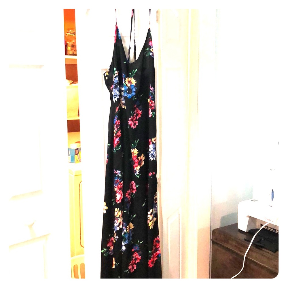 Glamorous maxi black floral maxi dress US size 14